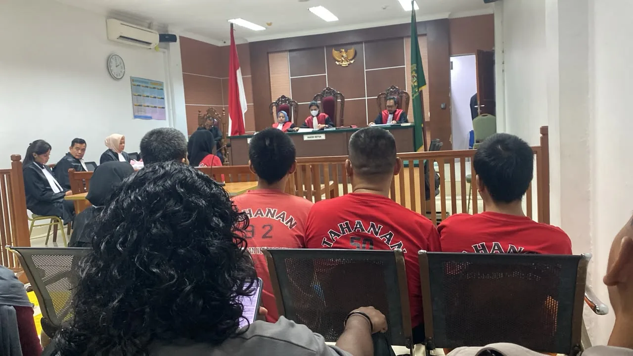 Tanpa Didampingi Pengacara, Terdakwa Pencurian Tas di Tembesi Disidang, Korban Minta Hukuman Berat