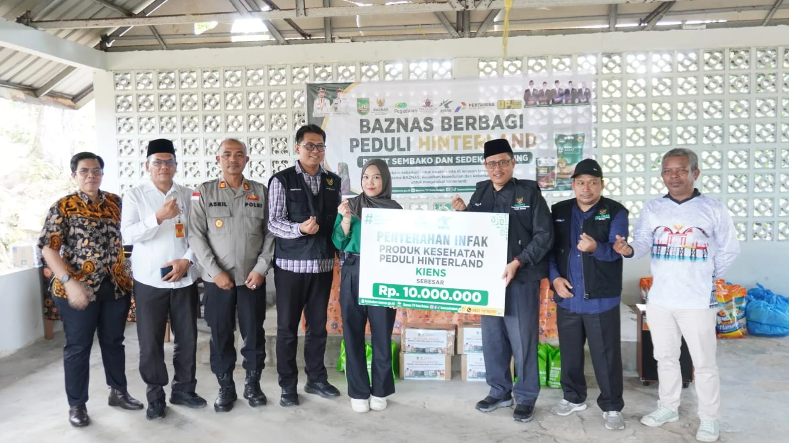 Peduli Hinterland, BAZNAS Kota Batam Salurkan 500 Paket Sembako ke Empat Pulau